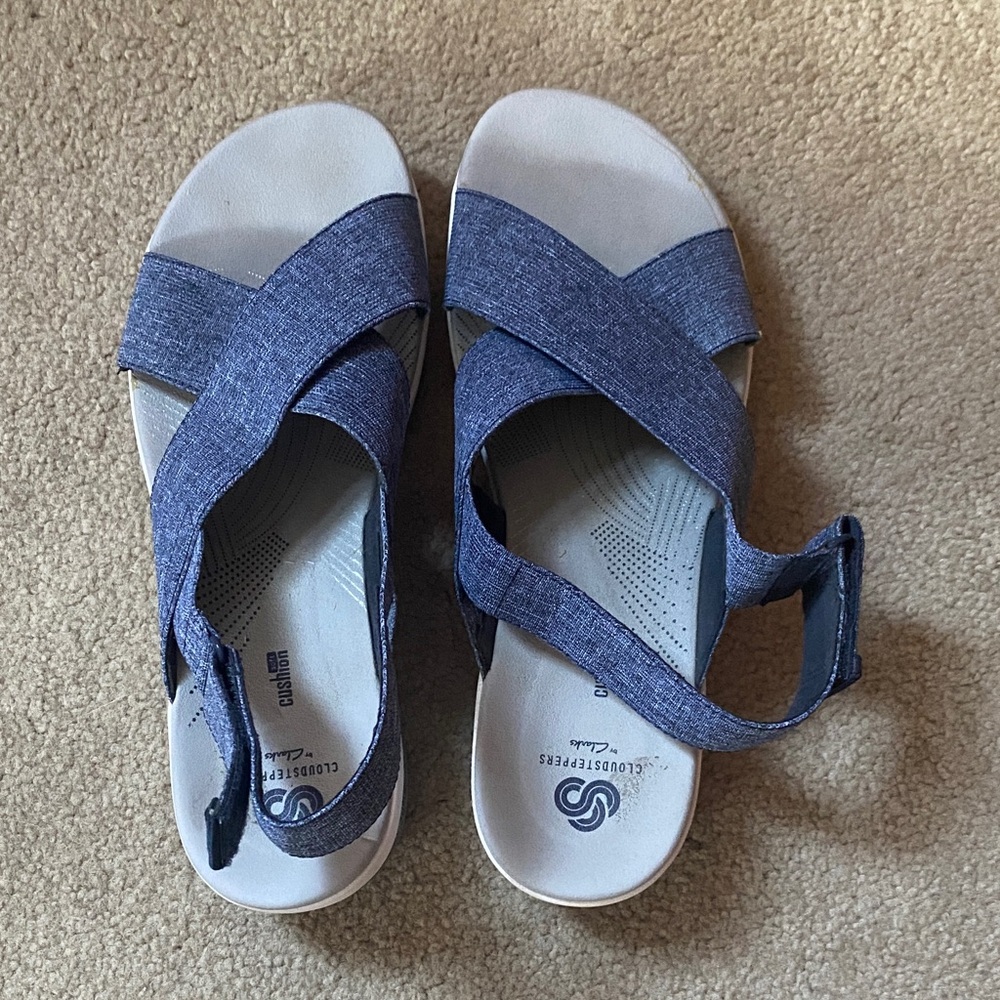 Clarks Women’s Denim Blue Cross-Strap Sandals